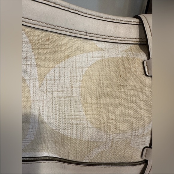 Coach Vintage Legacy Double Flap Handbag - Picture 10 of 15